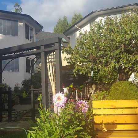 By The Sea Bnb, Sidney Victoria Bc エクステリア 写真
