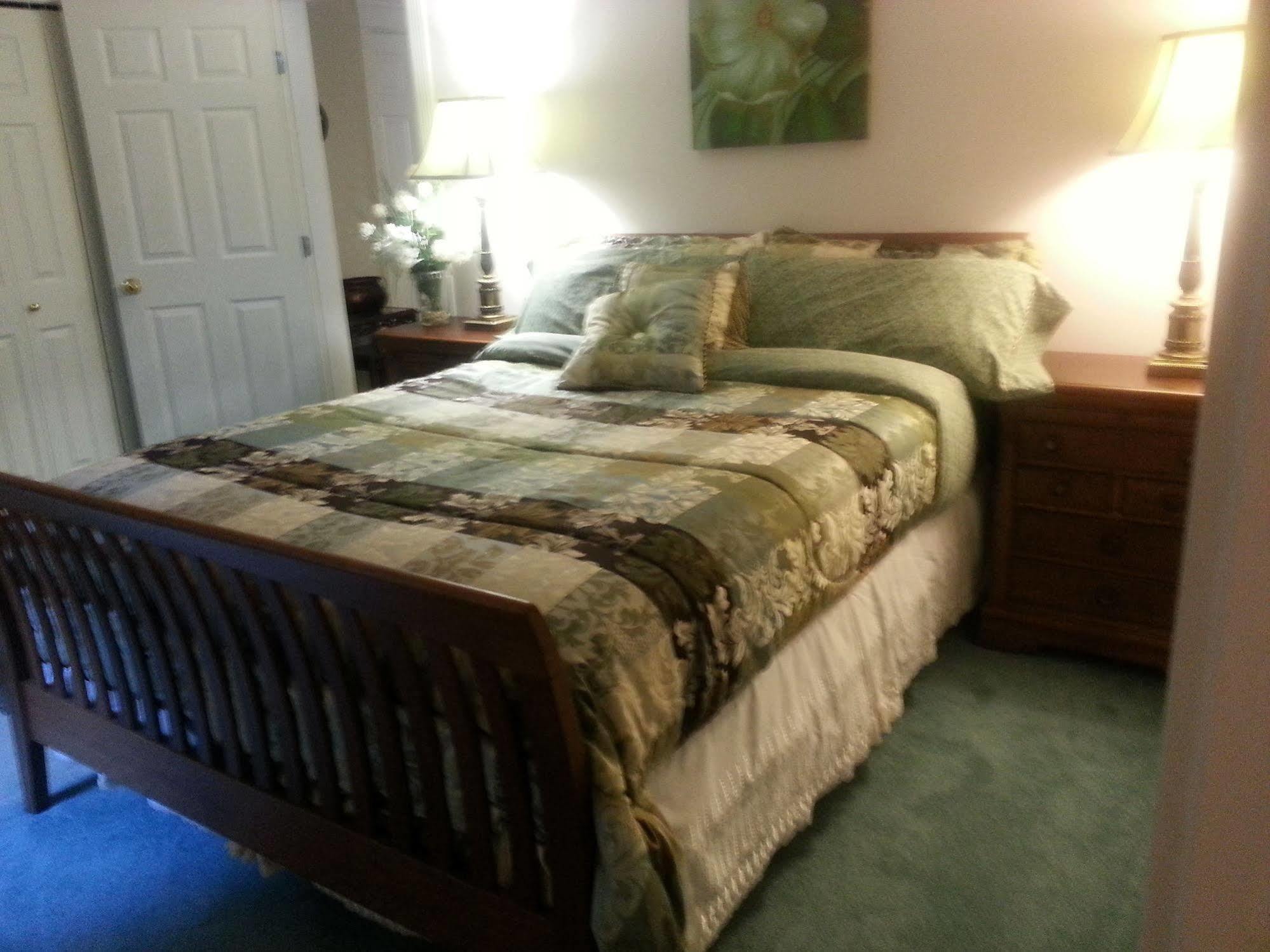 By The Sea Bnb, Sidney Victoria Bc エクステリア 写真