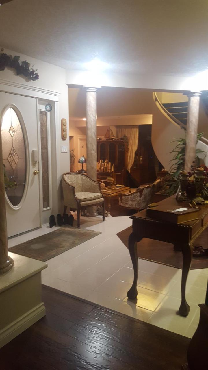 By The Sea Bnb, Sidney Victoria Bc エクステリア 写真