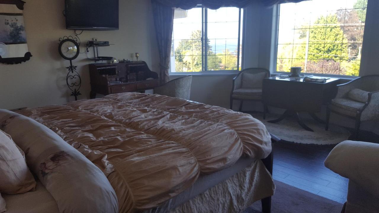By The Sea Bnb, Sidney Victoria Bc エクステリア 写真