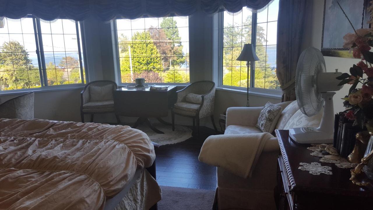 By The Sea Bnb, Sidney Victoria Bc エクステリア 写真