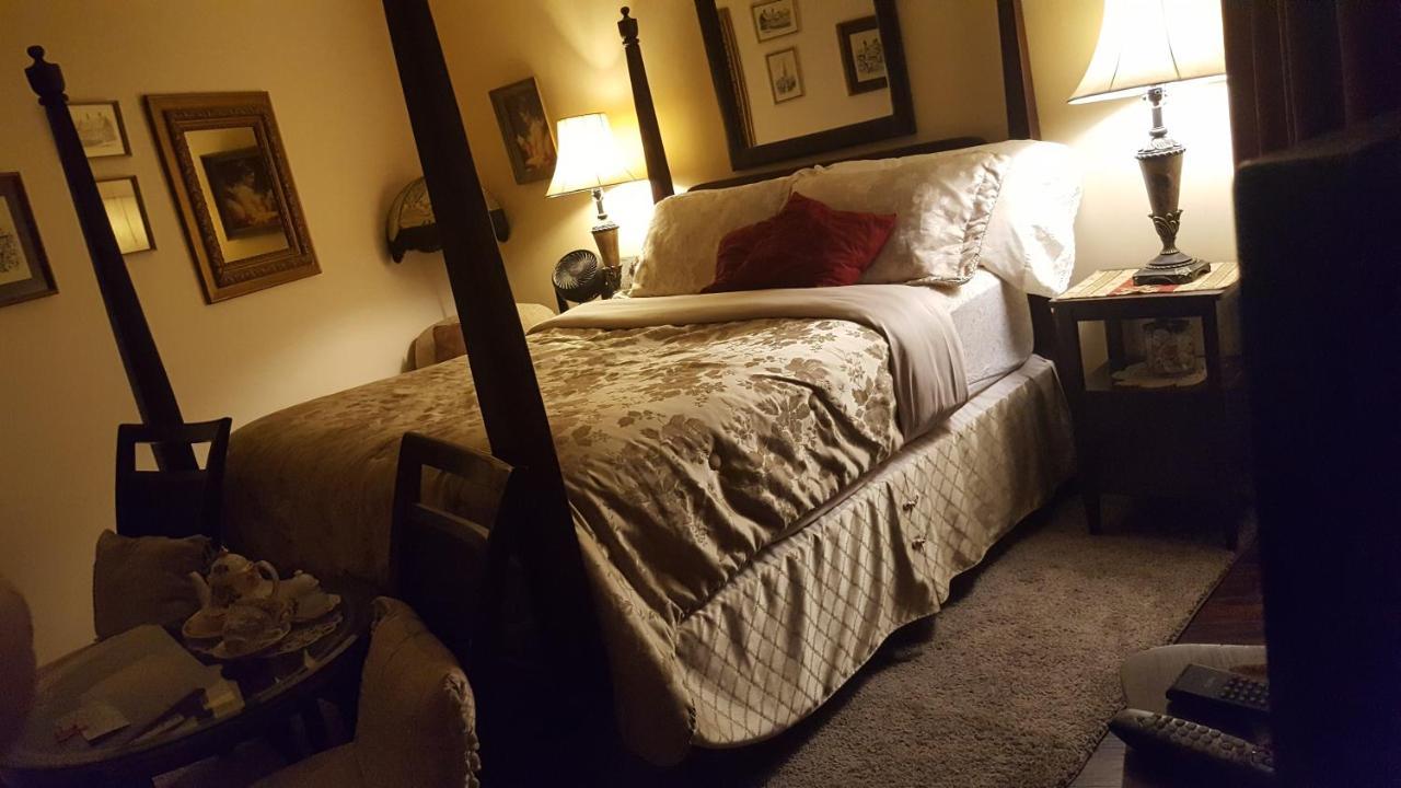 By The Sea Bnb, Sidney Victoria Bc エクステリア 写真