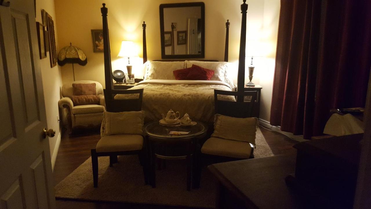 By The Sea Bnb, Sidney Victoria Bc エクステリア 写真